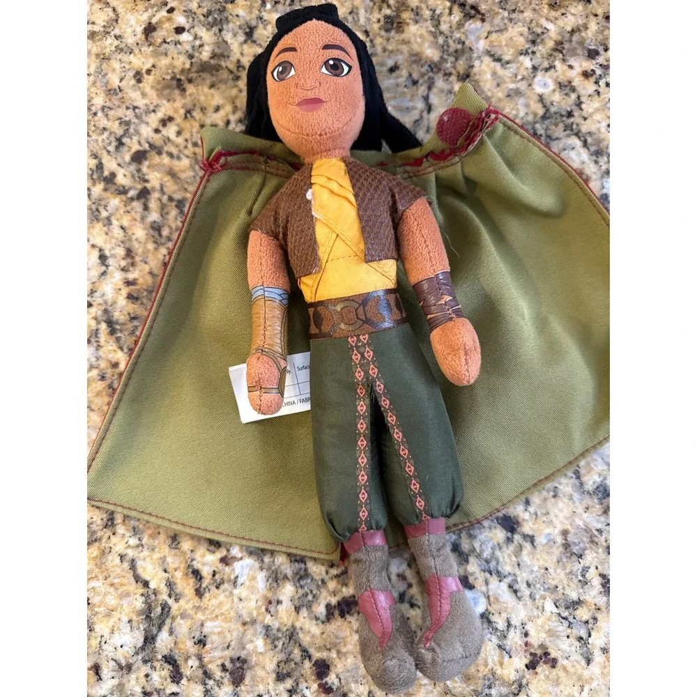 Disney Raya and the Last Dragon Raya Plush Doll 10 Inch Just Play Warrior Cape